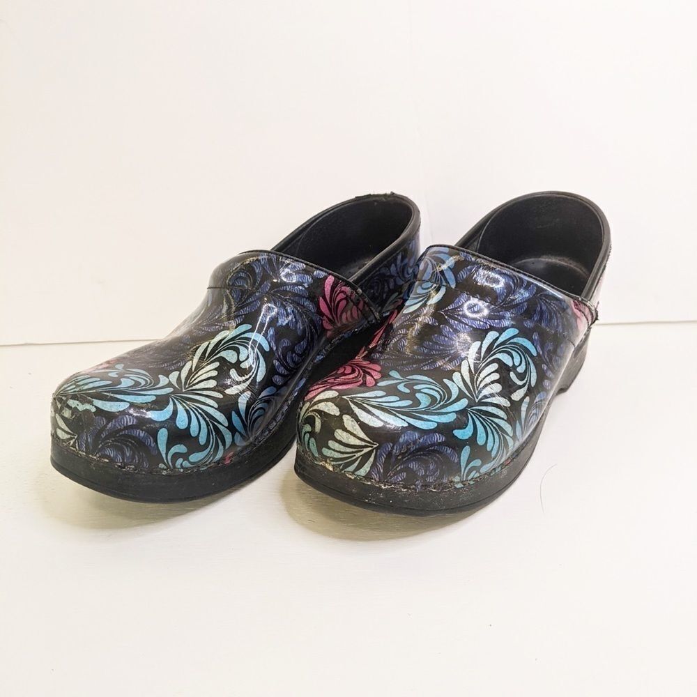 Dansko Multi-Color Pleather Clogs Women 39